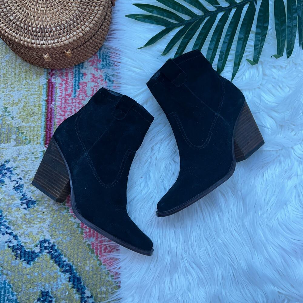 Chinese Laundry Black Leather Western Heeled Ankle Boots Booties 6